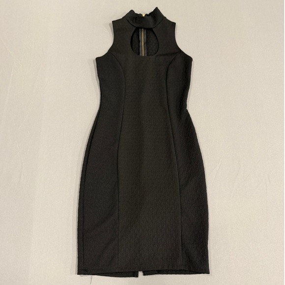 Snap Dresses & Skirts - Black Sleeveless Mock Neck Cutout Keyhole Zipper Dress Sheath Midi Size M‎